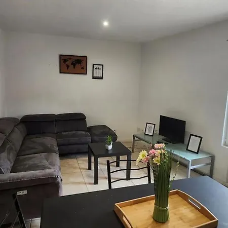 40 M² Avec Garage Apartment Maraussan